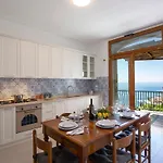 Overlooking The Sea Tatil Evi Băile Herculane